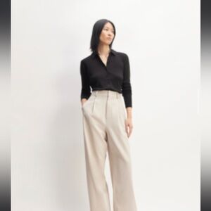 The Way-High® Drape Pant
0 30" Inseam / Sandstone
Quantity